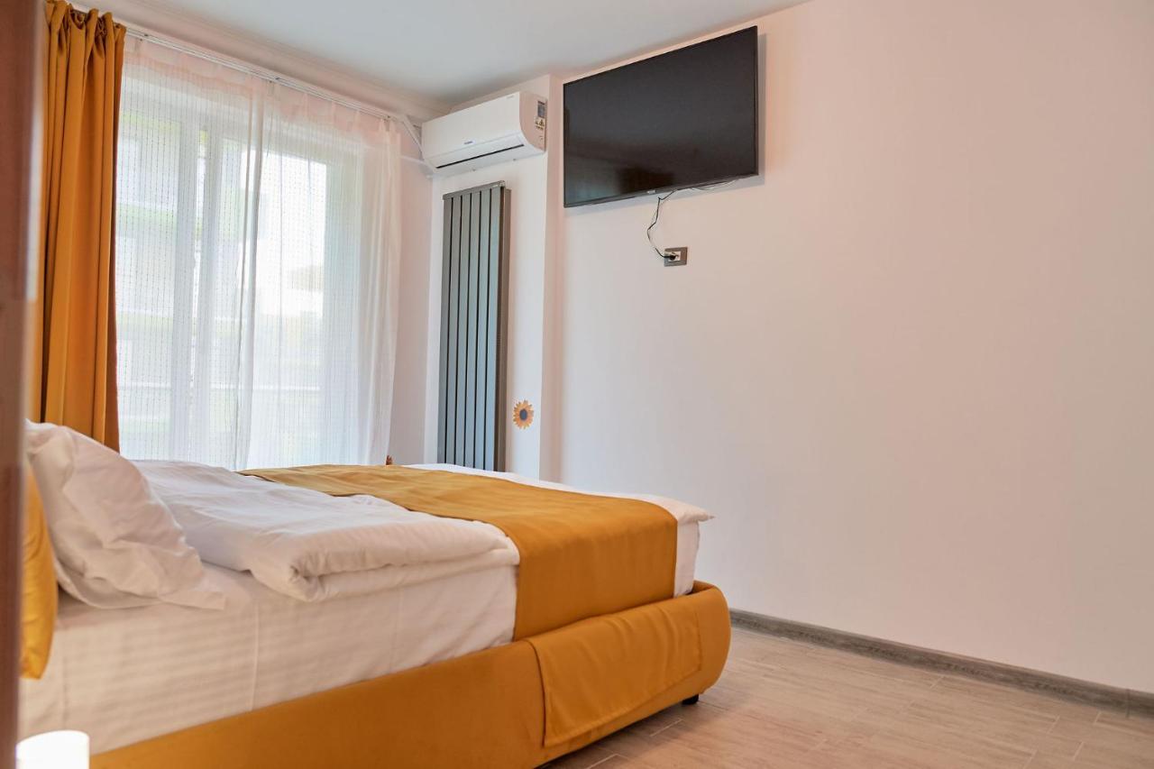 Opal Luxury Apartment 110 Spa N Pool Beach Resort Năvodari Exterior foto